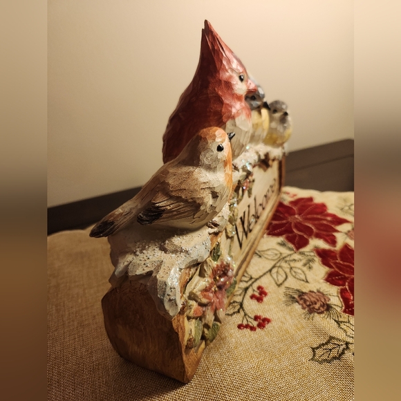 Cardinal Blue Jay And Wren Christmas Poinsettia Welcome Sign - Picture 2 of 6